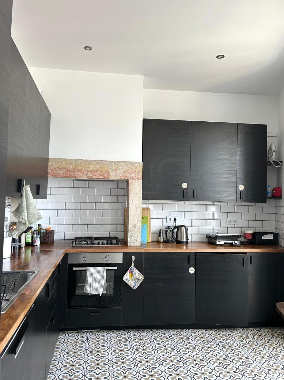 Embassy Arriaga Private Elegance Rooms In Stylish Shared Apartment Lissabon Exterior foto